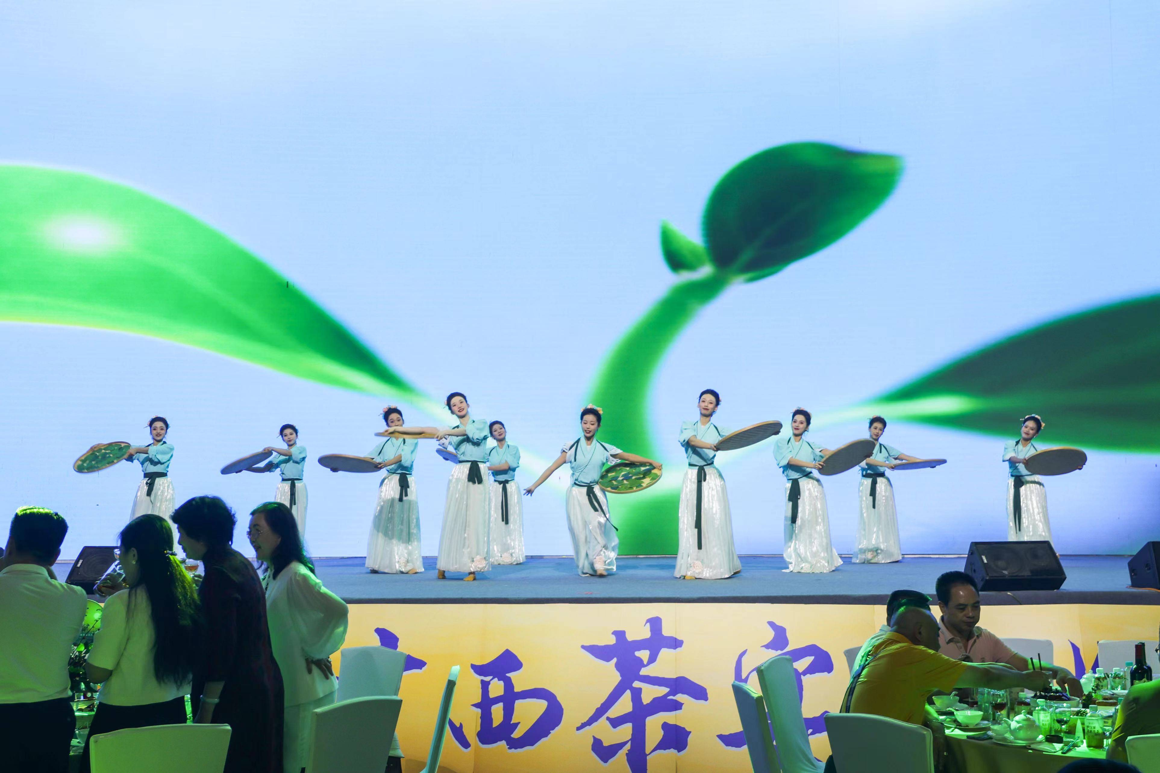 第二届广西茶宴文化节在南宁盛大开启ky开元棋牌茶香袅袅 桂韵悠悠——(图1)